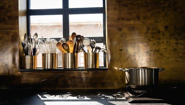 Essentiels de cuisine pour cuisiner comme un professionnel : que devez-vous avoir ?